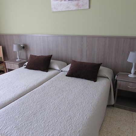 Hostal Can Bassalis Pals Zimmer foto